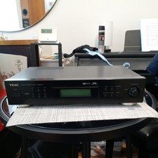 TEAC T-R610  / FM Radio Stereo