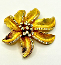Brooch Gold Crystal Floral