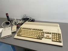 AMIGA COMMODORE MODEL A500 RETRO VINTAGE 