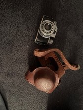 MINIATURE 'HIT' FILM CAMERA