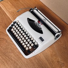 Vintage 1960s Adler Tippa /
