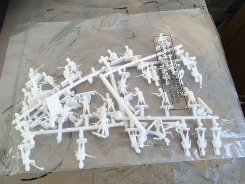 20mm airfix plastic - 20mm,