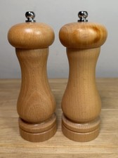 Cole & Mason Beech Wood Salt &