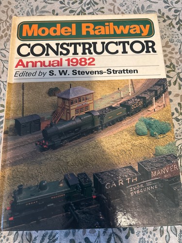 Model railway constructor - "model, constructor"
