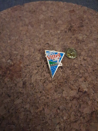 Pin team vittel drink - team, water