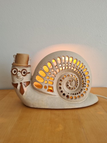 Shelf pottery halifax snail - shelf,
