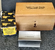 Brown & Sharpe 559 TOOLMAKERS