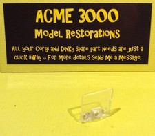 Dinky 131 Jaguar E-Type 2+2