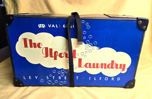The ilford laundrette laundry - the,