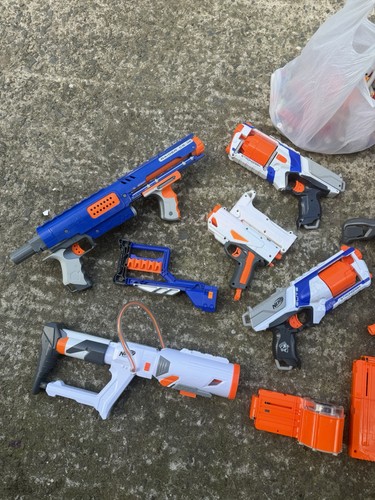 Nerf gun bundle - nerf,