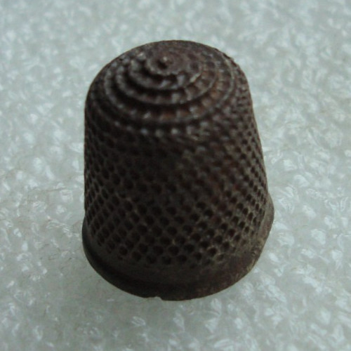 Old brass thimble original - old,