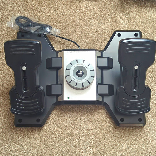 Saitek pro flight rudder - saitek,