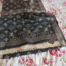Louis Vuitton silk/cashmere