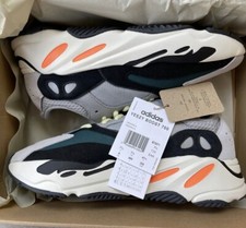 Yeezy Boost 700 Waverunner -