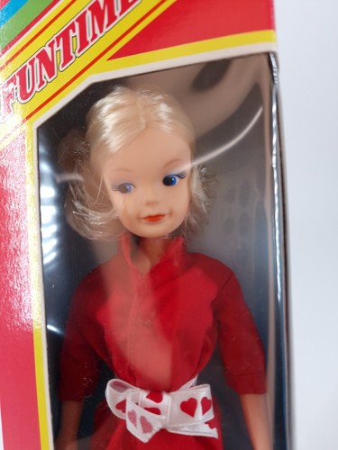 Funtime sindy doll new - new, box