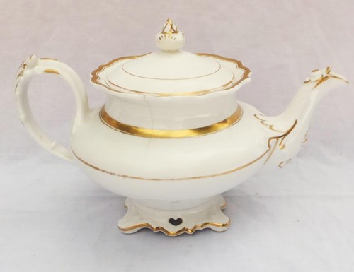 Victorian white gold - &,