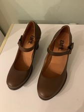 Art Shoes Size 7 (EU 41)