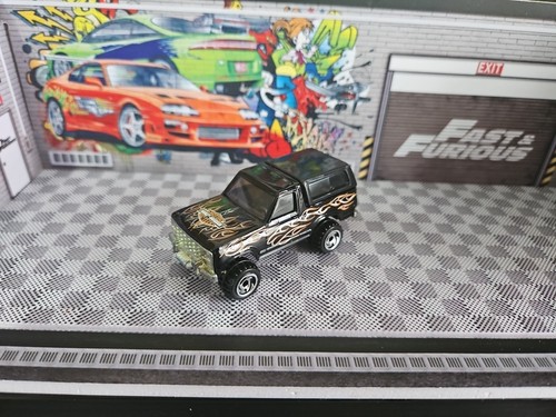 Vintage hot wheels - hot, bronco