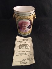 Caverswall 100th Birthday Queen Elizabeth The Queen Mother 16 Of 950 Lion Head