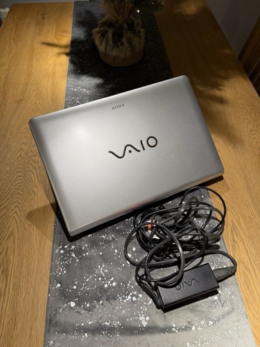 Sony vaio pcg 61611m laptop - sony, pcg-61611m