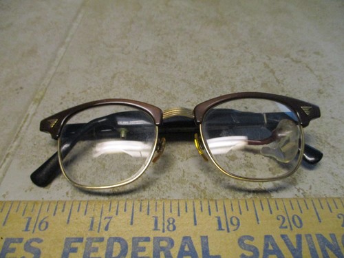 Vtg eyeglasses hearing - vtg, aide