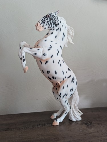 Breyer custom adonis matte - breyer,