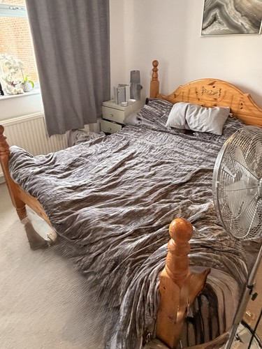 King size water bed - , mattress
