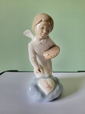 AN ATTRACTIVE VINTAGE NAO