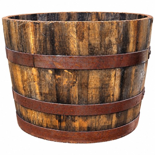 Varnished whisky barrel - varnished,