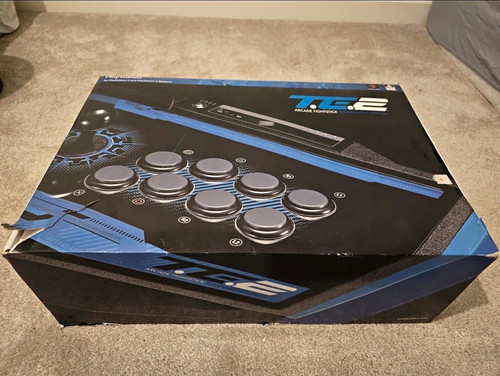 Mad catz arcade fightstick - mad,