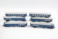 Triang OO Gauge Pullman Set Locomotive Coaches Model Railways