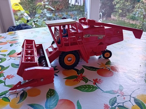 Britains ltd 1978 massey - britains,