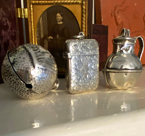 Antique silver vesta case - antique,