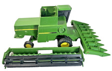 ERTL 1/24 John Deere Titan II