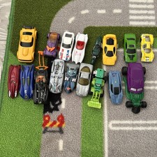 Bundle Used Hot Wheels Cars