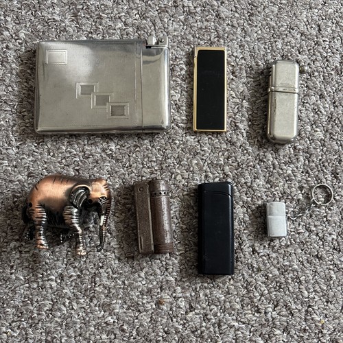 Bundle vintage lighters - of,