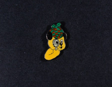 Vintage Sooty Detective Sherlock Holmes Pin Badge