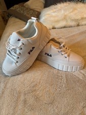 Fila Platform Canvas Sneaker &