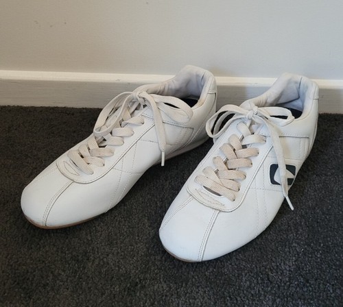 Globe australia 11 - globe, white