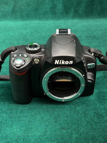Nikon d60 camera body - d60, only