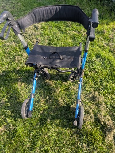 Folding four wheel rollator - four-wheel,