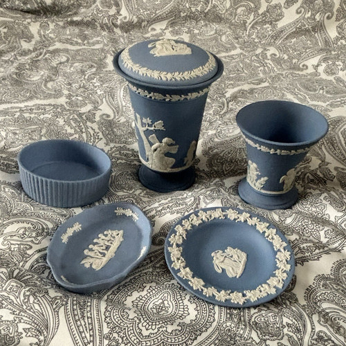 Wedgwood blue white - wedgwood, &