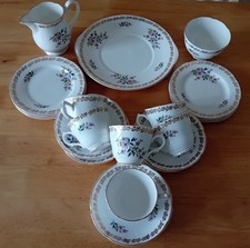 21 Piece Royal Grafton Tea Set