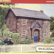 Hornby R8628 Skaledale Main