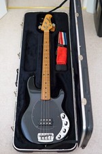 Ernie Ball Musicman StingRay 3 EQ H Black 2000 | FREE Soft Case, Strap and Cable