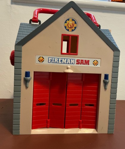 Fireman sam station fire - sam,