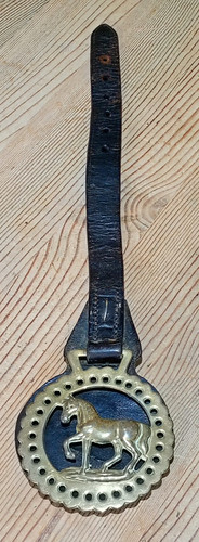 Inch horse brass on - inch,