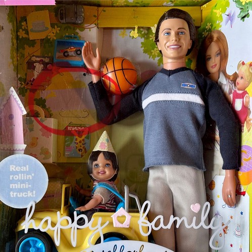 Barbie happy family - barbie,