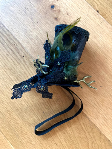 Tiny antler gothic goth - goth, emo