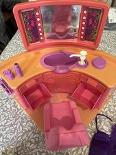 Vintage Barbie Hair Salon Retro set, with Chair, Pump/ Sink + Accessories